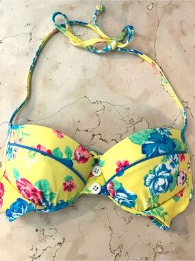 ARIZONA Yellow Floral Bikini Top with Flowers